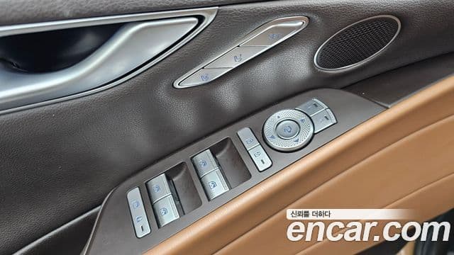 Genesis G80 2021 — Photo 1/33