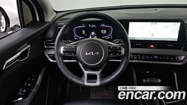 Kia Sportage 2023 — ფოტო 12/20