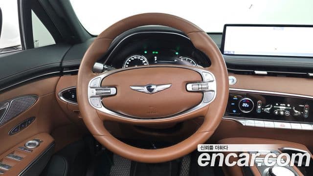 Genesis GV70 2021 — Şəkil 13/20