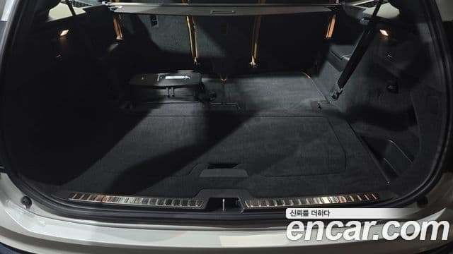 Volvo XC90 2025 — Photo 27/31