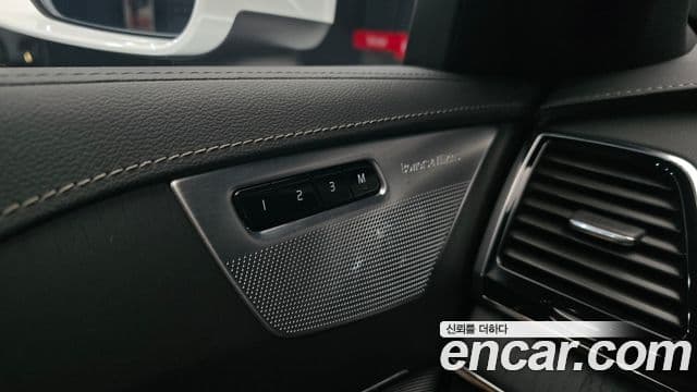 Volvo XC90 2025 — Photo 20/31