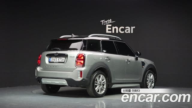 Mini Cooper Countryman 2023 — Şəkil 19/20