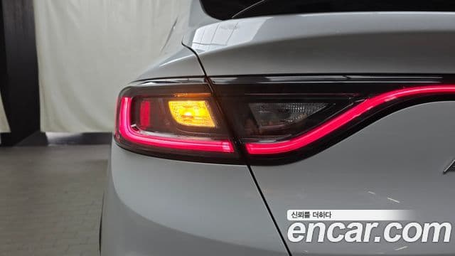 Renault Samsung Arkana 2025 — Şəkil 12/30