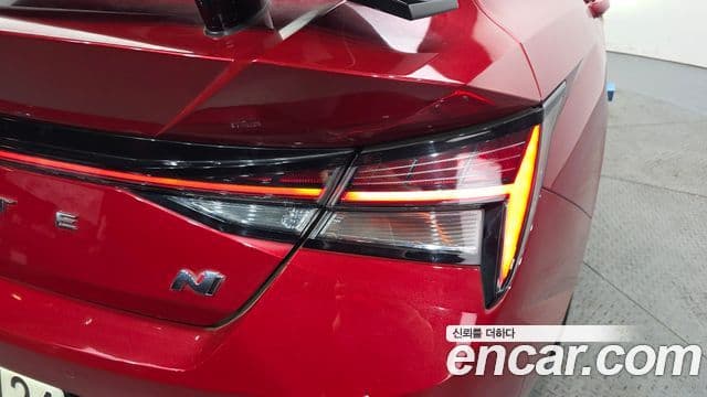 Hyundai The New Avante Hybrid 2022 — Photo 26/31