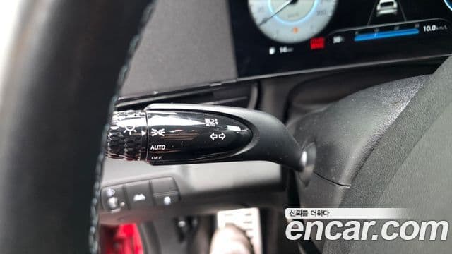 Hyundai The New Avante Hybrid 2022 — Photo 24/31