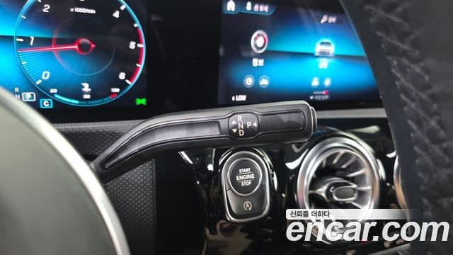 Mercedes-Benz A-Class 2022 — ფოტო 9/20