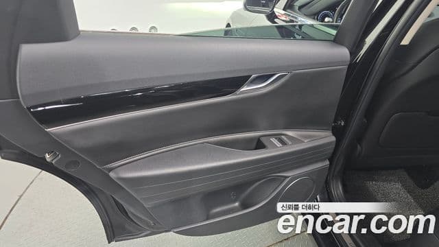 Genesis G80 2021 — Photo 29/32