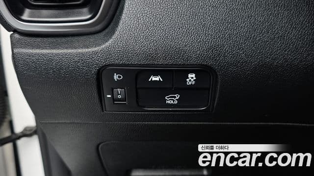 Kia Sorento 2021 — ფოტო 13/20