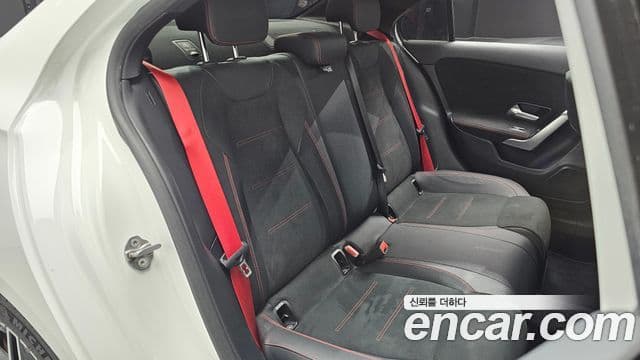 Mercedes-Benz A-Class 2021 — Şəkil 11/20