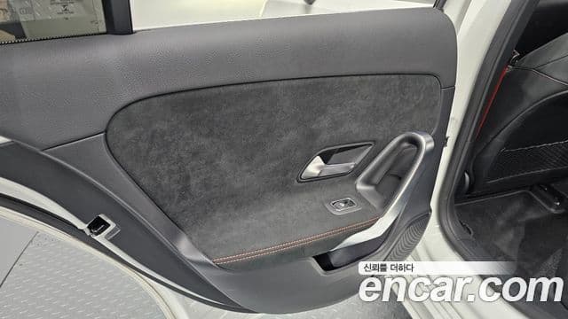 Mercedes-Benz A-Class 2021 — Şəkil 8/35