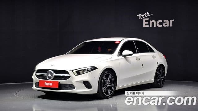 Mercedes-Benz A-Class 2020 — Şəkil 1/20