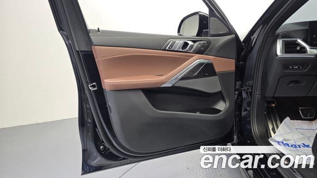 BMW X6 2024 — Photo 12/31