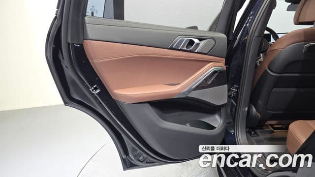 BMW X6 2024 — Photo 6/31