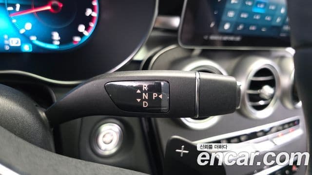 Mercedes-Benz GLC-Class 2023 — ფოტო 7/20