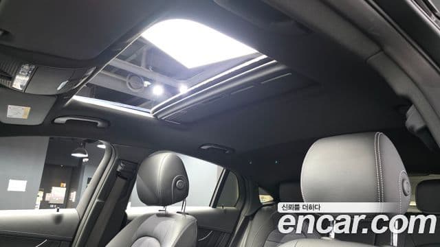 Mercedes-Benz GLC-Class 2023 — ფოტო 17/20