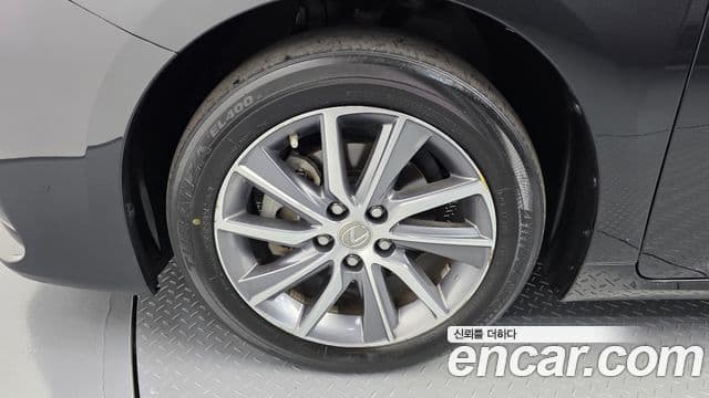 Lexus ES300h 2018 — Şəkil 5/20