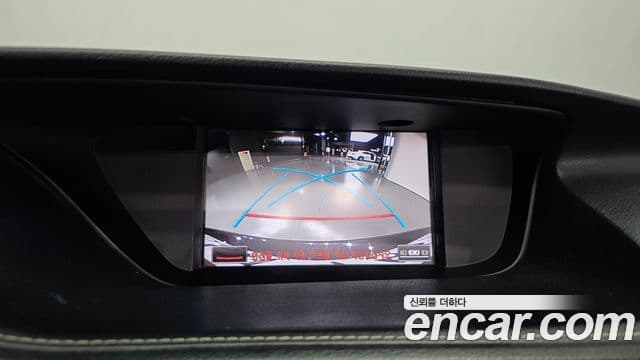 Lexus ES300h 2018 — Şəkil 15/20