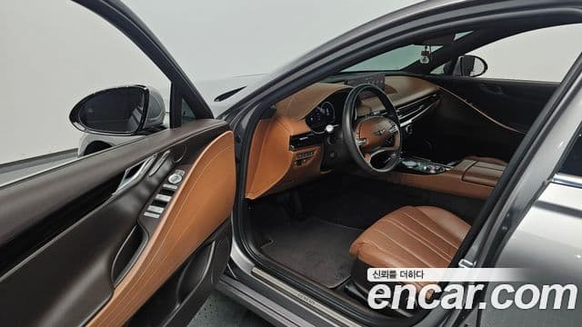 Genesis Electrified G80 2022 — Şəkil 10/20