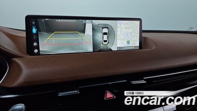 Genesis Electrified G80 2022 — Şəkil 15/20
