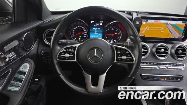 Mercedes-Benz C-Class 2019 — Фото 13/20