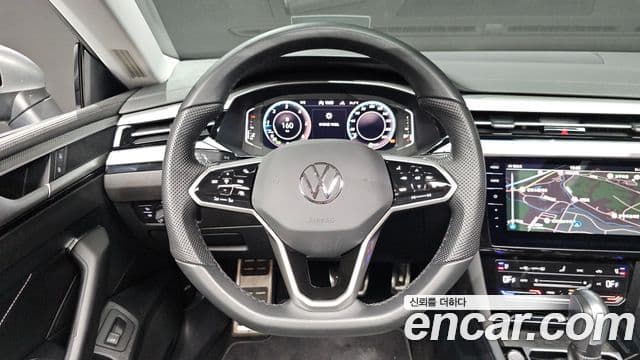 Volkswagen Arteon 2023 — ფოტო 15/20