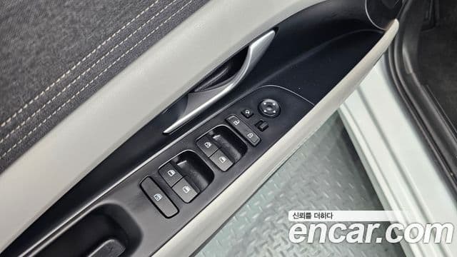 Hyundai Avante 2021 — Фото 19/20