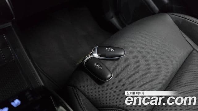 Hyundai The New Tucson 2022 — ფოტო 15/20