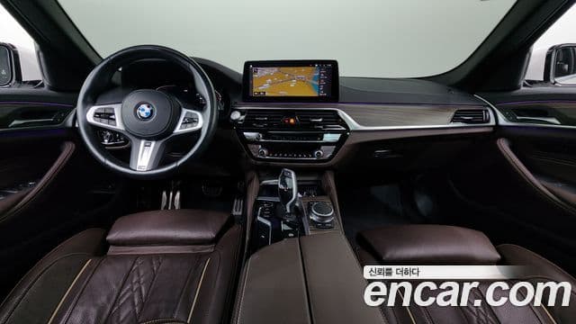 BMW 5 Series 2020 — Şəkil 7/20