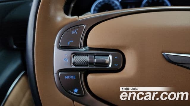 Genesis GV80 2021 — ფოტო 16/20
