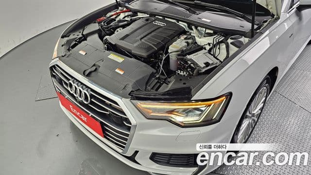 Audi A6 2020 — ფოტო 6/20