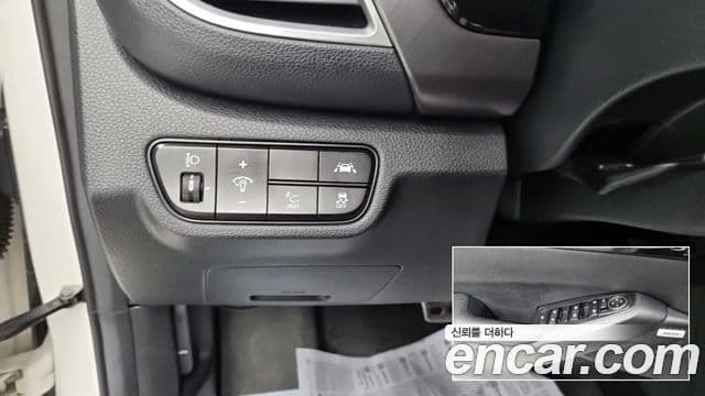 Kia Seltos 2019 — ფოტო 15/18