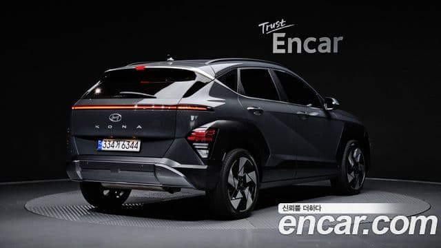 Hyundai Kona Hybrid 2023 — Şəkil 11/36