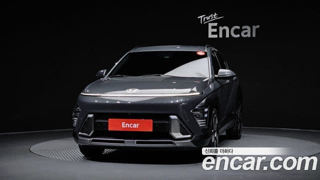 Hyundai Kona Hybrid 2023 — Şəkil 27/36