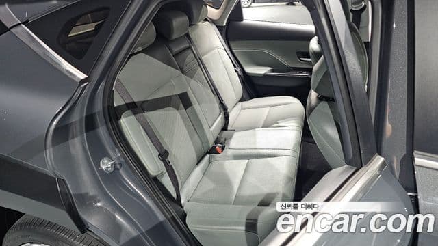 Hyundai Kona Hybrid 2023 — Şəkil 33/36