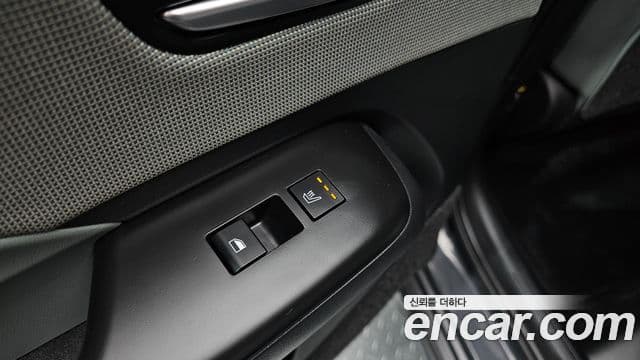 Hyundai Kona Hybrid 2023 — Şəkil 14/36