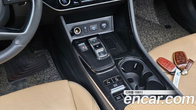 Hyundai Sonata 2020 — ფოტო 9/20