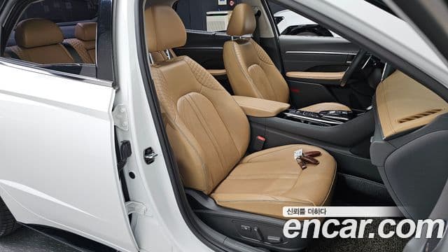 Hyundai Sonata Hybrid 2020 — ფოტო 14/33