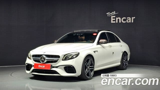 Mercedes-Benz E-Class 2019 — Şəkil 1/20