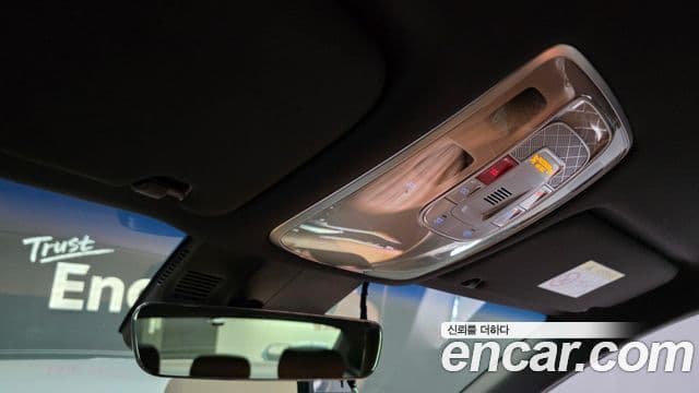 Genesis Electrified G80 2022 — Şəkil 18/20