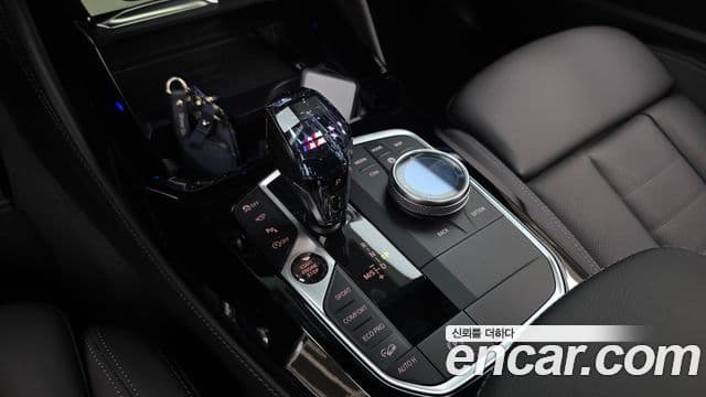 BMW X4 2023 — Şəkil 8/20