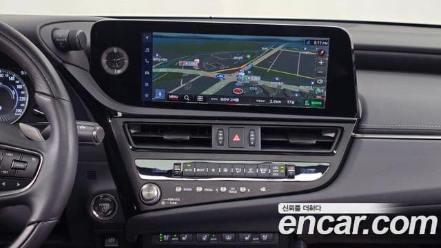 Lexus ES300h 2025 — ფოტო 12/20