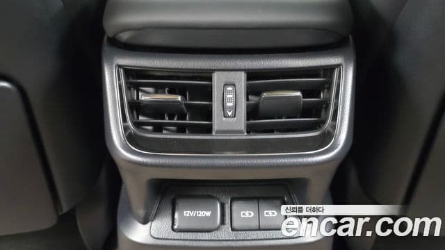 Lexus ES300h 2025 — ფოტო 19/20