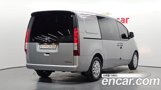 Hyundai Staria 2022 — Şəkil 2/20