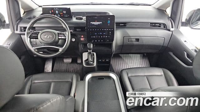 Hyundai Staria 2022 — Şəkil 7/20