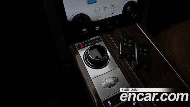 Land Rover Range Rover 2021 — Şəkil 9/20