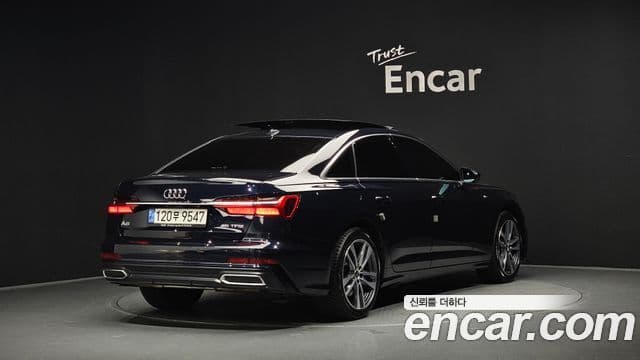 Audi A6 2022 — Фото 2/20