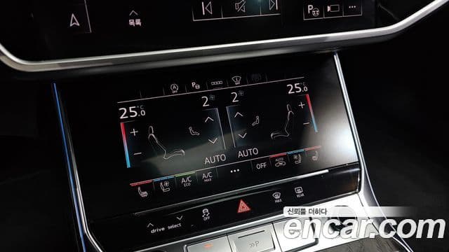 Audi A6 2022 — Фото 17/20
