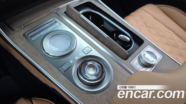 Genesis GV80 2021 — ფოტო 9/20