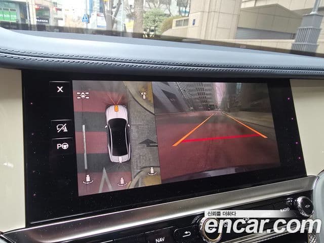 Bentley Flying Spur 2025 — Photo 16/20