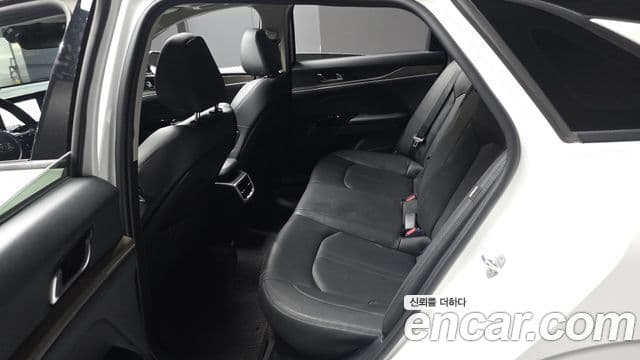 Kia K5 2020 — ფოტო 11/20